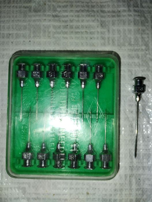 Игли за стари спринцовки