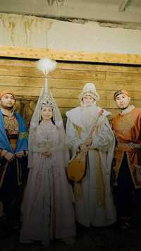 Аниматоры Наурыз! Батыры  национальные  казахские  одежда