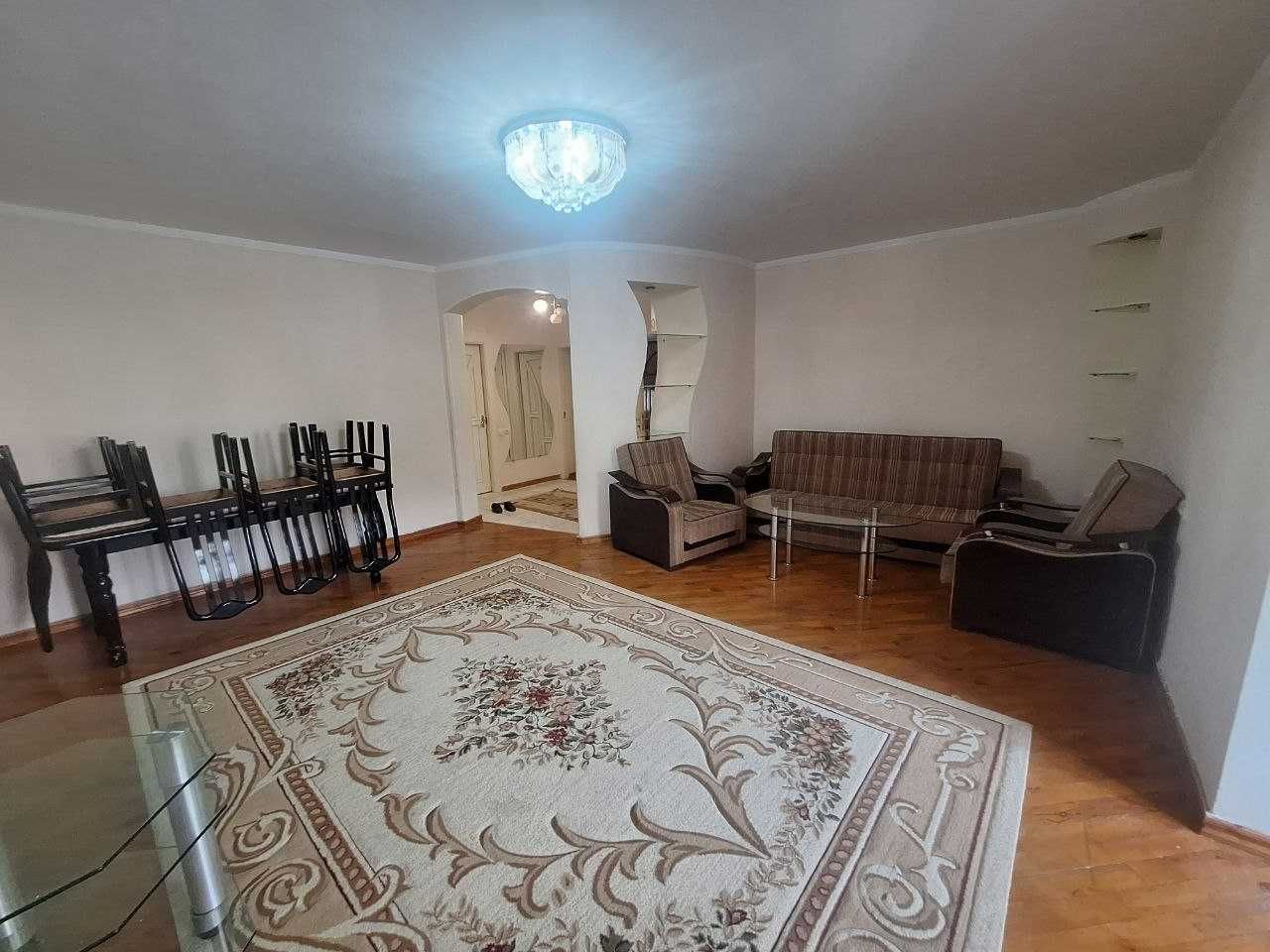 3-х комнатная квартира на Дархане (кирпич/77 сер.)  ID: 2698