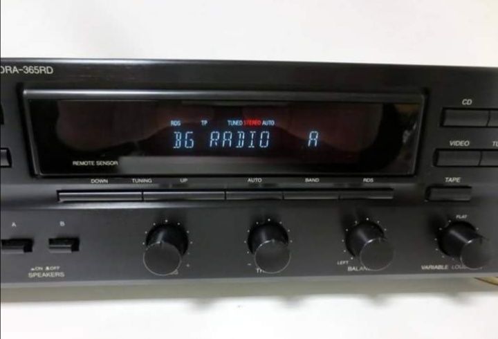 Продавам ресивър DENON DRA 365 RD