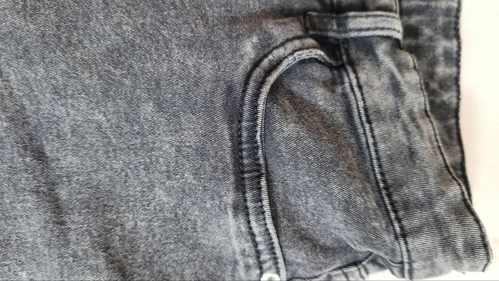 Дамски къси панталонки, дънкови панталони, сиви с ефект на  избелване