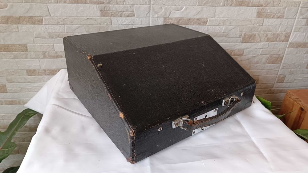 Стара пишеща машина Continental Portable - Made in Germany - 1937г.