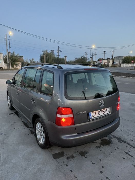 TOURAN 1.9 TDI 2006 7 Locuri