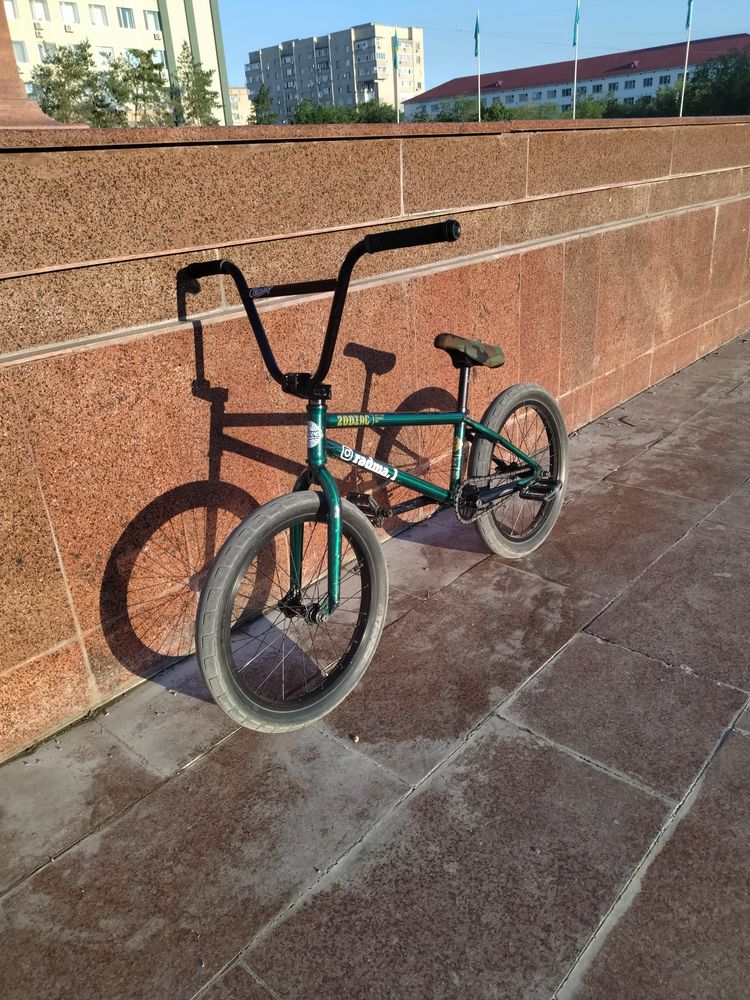 Продам BMX