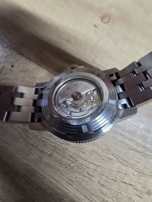 Tissot SEASTAR 1000 Gold 43MM