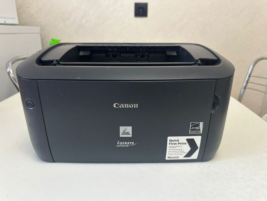 Продам черно-белый принтер