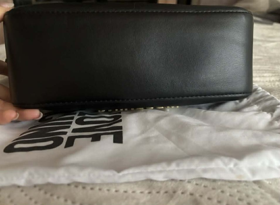 Разкошна чанта Love Moshino