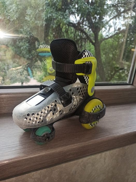 Ролики/Роликовые коньки Российские