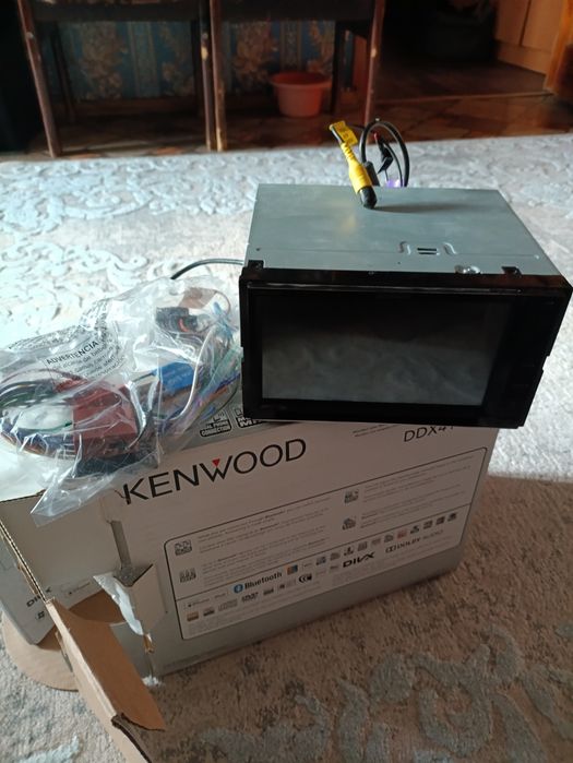 Магнитола Kenwood