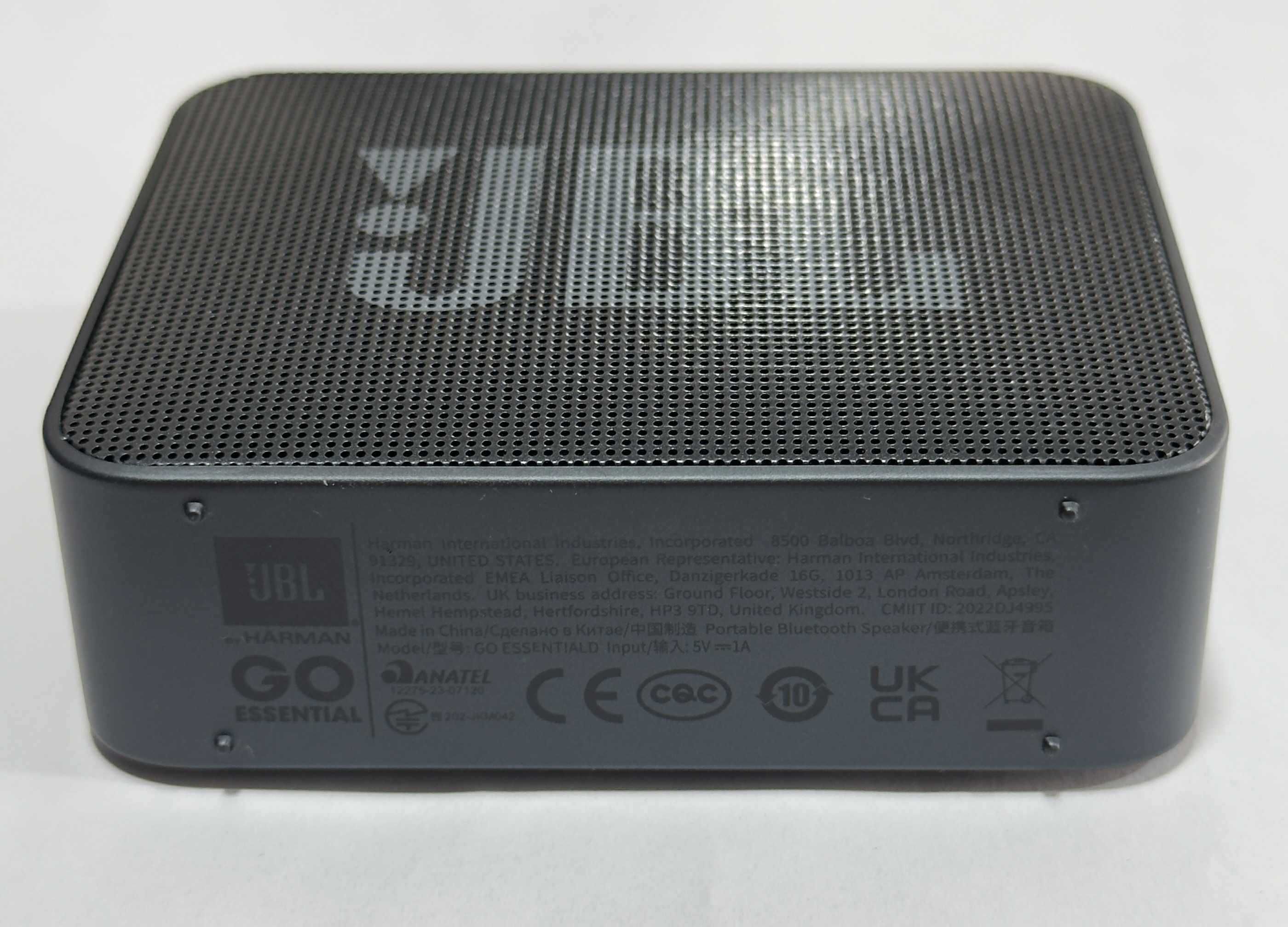 Bluetooth колонка JBL GO ESSENTIAL