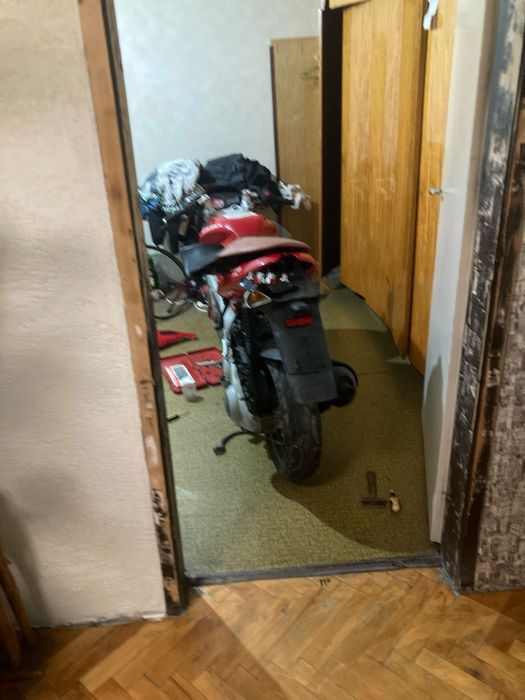 Продавам на части gilera DNA 125 4 valve