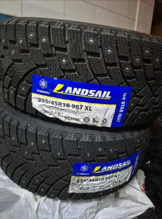 Зимние шины в комплекте