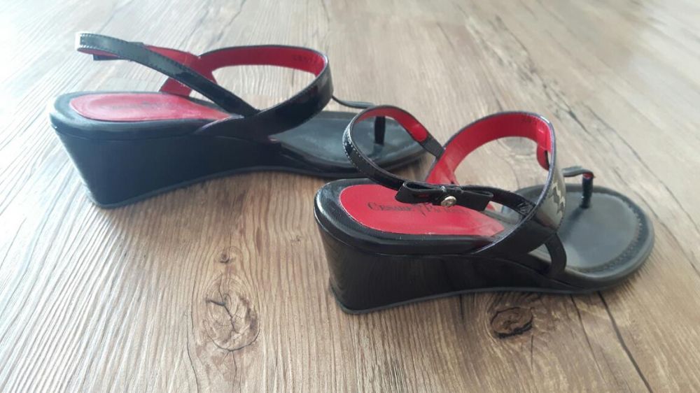 Дамски сандали Cesare Paciotti