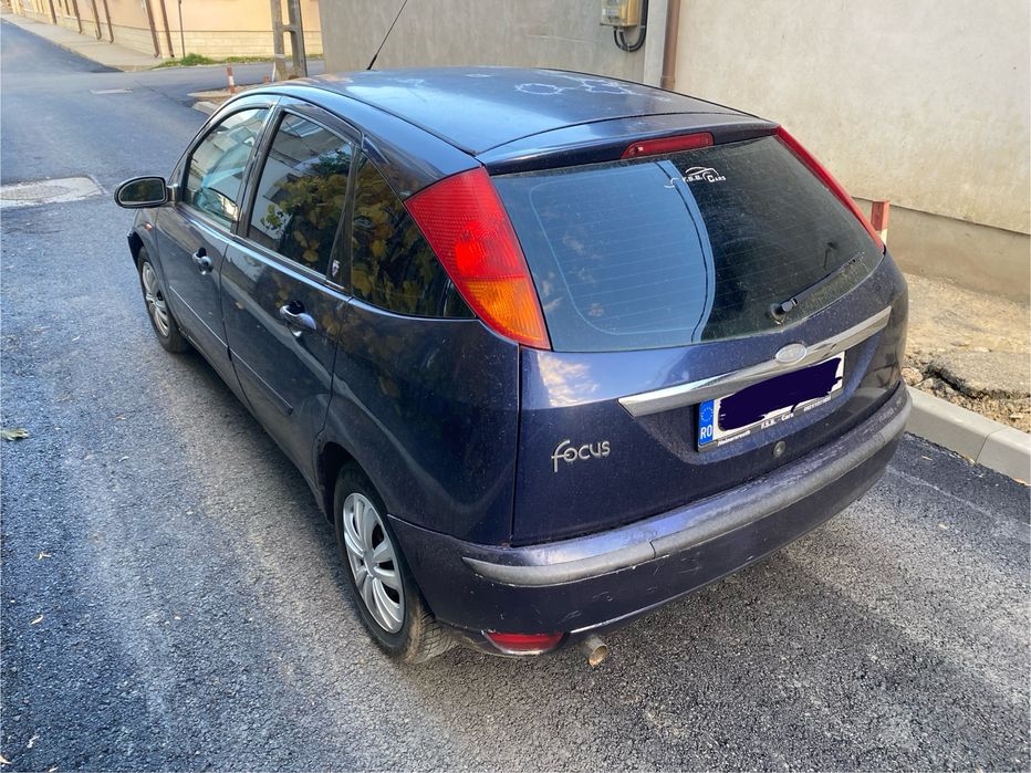 Ford Focus GHIA 1.8 Benzina