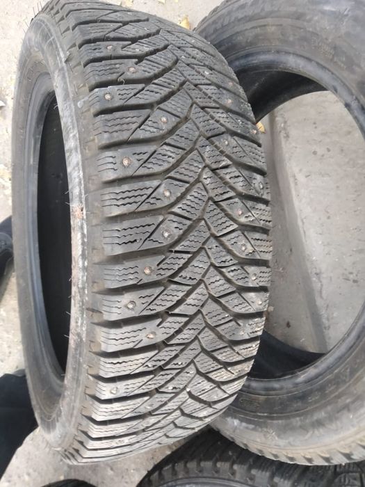 Зимни покришка шипы