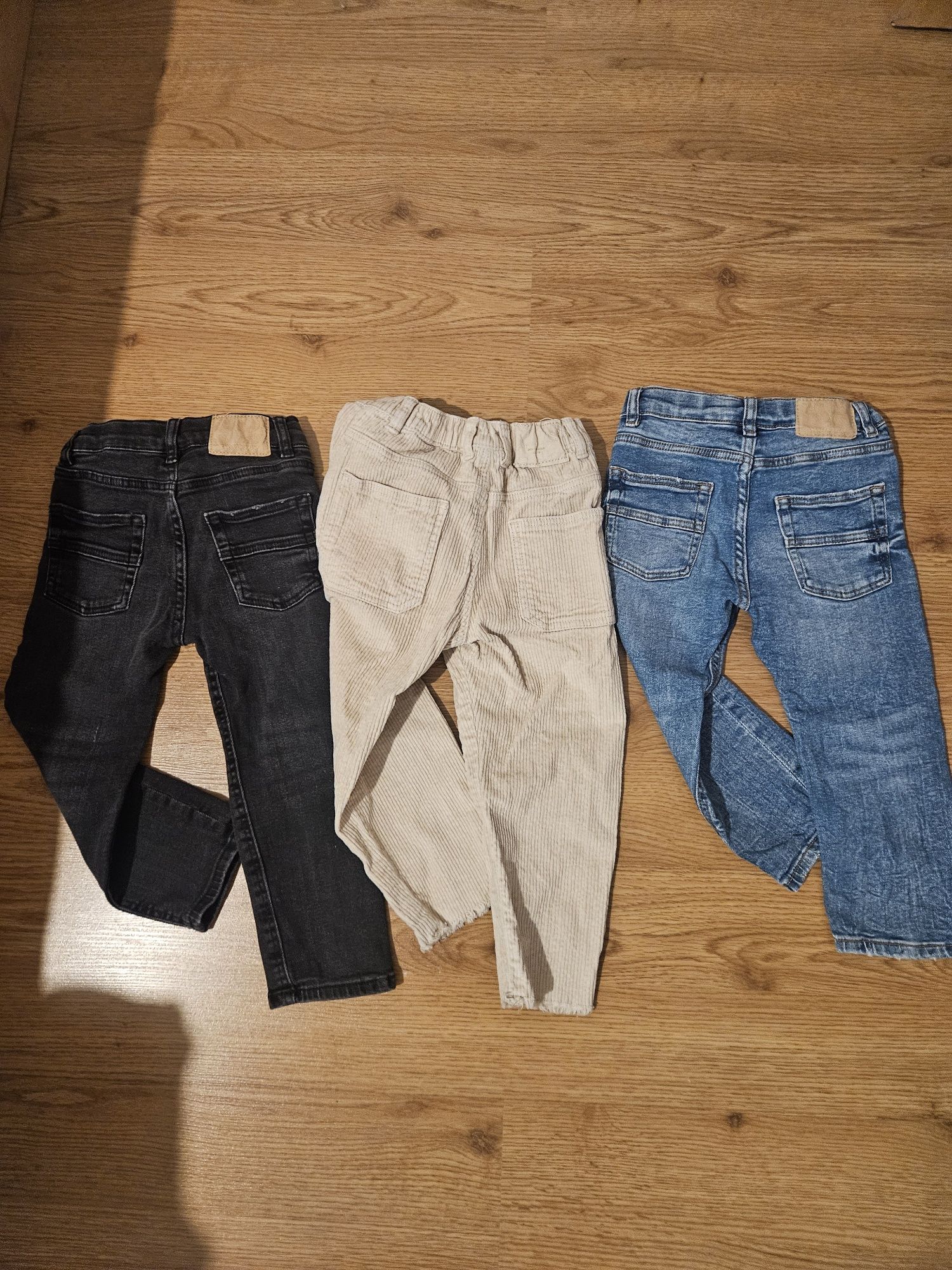 3бр. за общо 29лв. Детски дънки и джинси Zara 92 cm