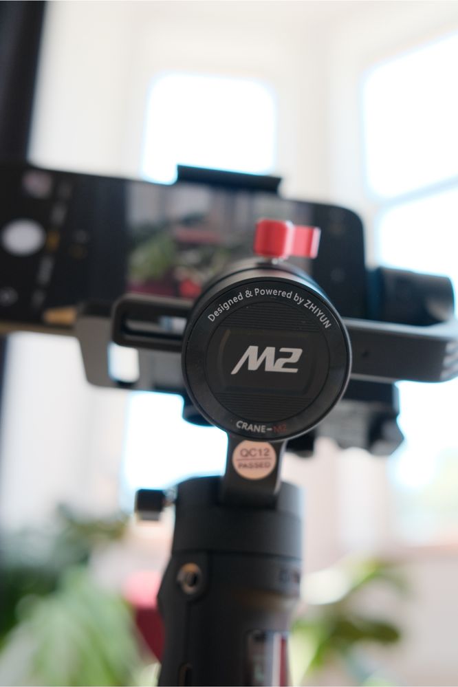 Zhiyun M2 Gimbal Стабилизатор - Комплектен със Заводска Кутия