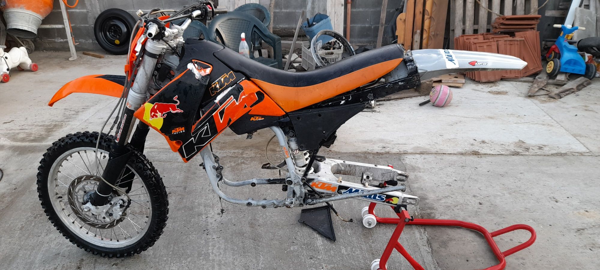 Само на части ktm lc4 640