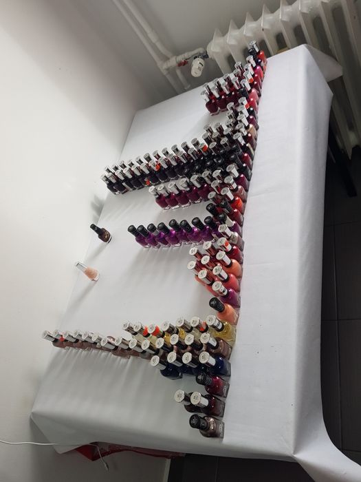 Oje OPI si Sally Hansen profesionale