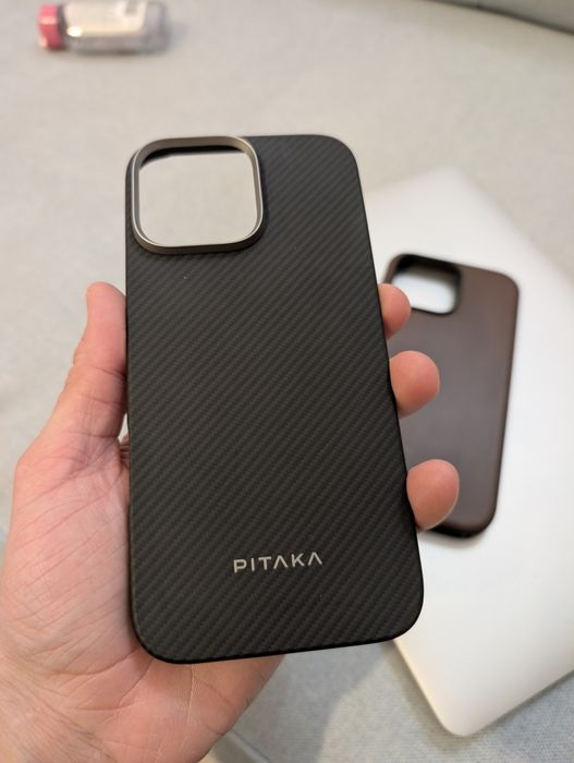 Husa Pitaka iPhone 16 pro max / Husa Nomad