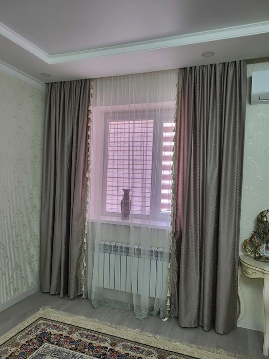 Продаются шторы шикарного качества.