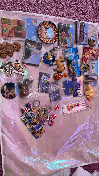 Магнитики по 100