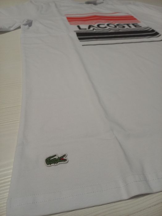 Тениска Lacoste       .