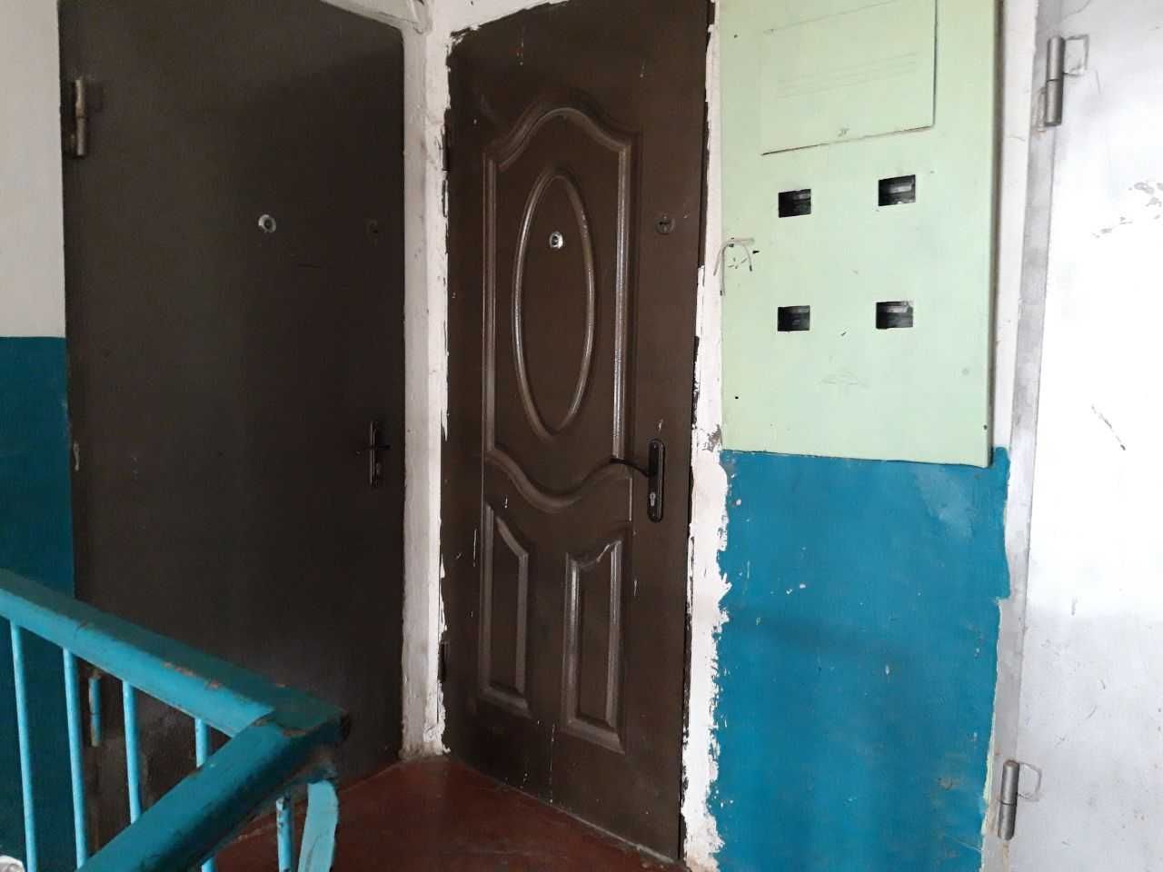 Uy sotiladi 1 xonali