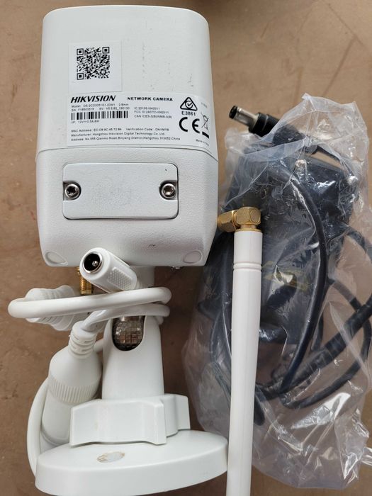 Camere Hikvision ip , wifi , 4buc, folosite , in stare de functionare