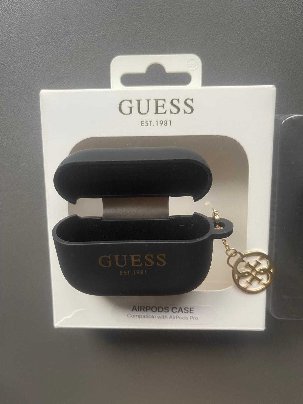 AirPods PRO husa Guess, Silicon, Negru/Auriu