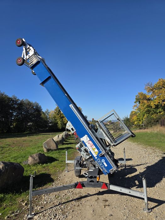 Vând lift constructii, lift exterior, nacela