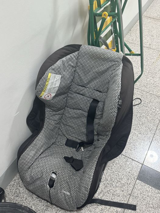 Отдам бесплатно автокресло