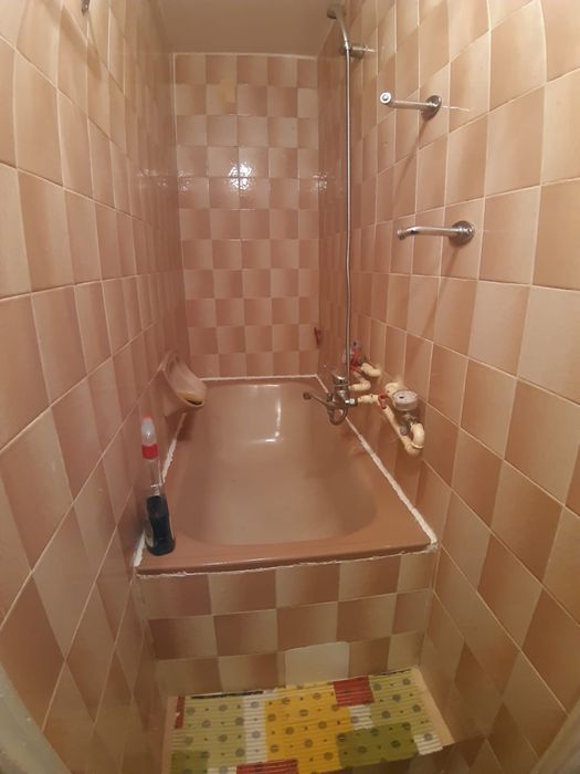 Închiriez garsonieră confort 1