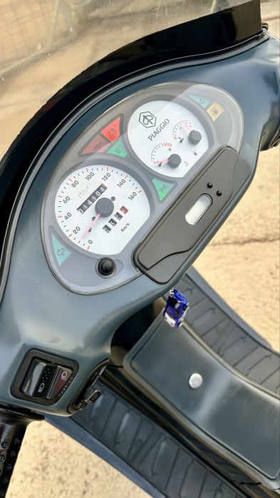 Piaggio hexagon 125 LX