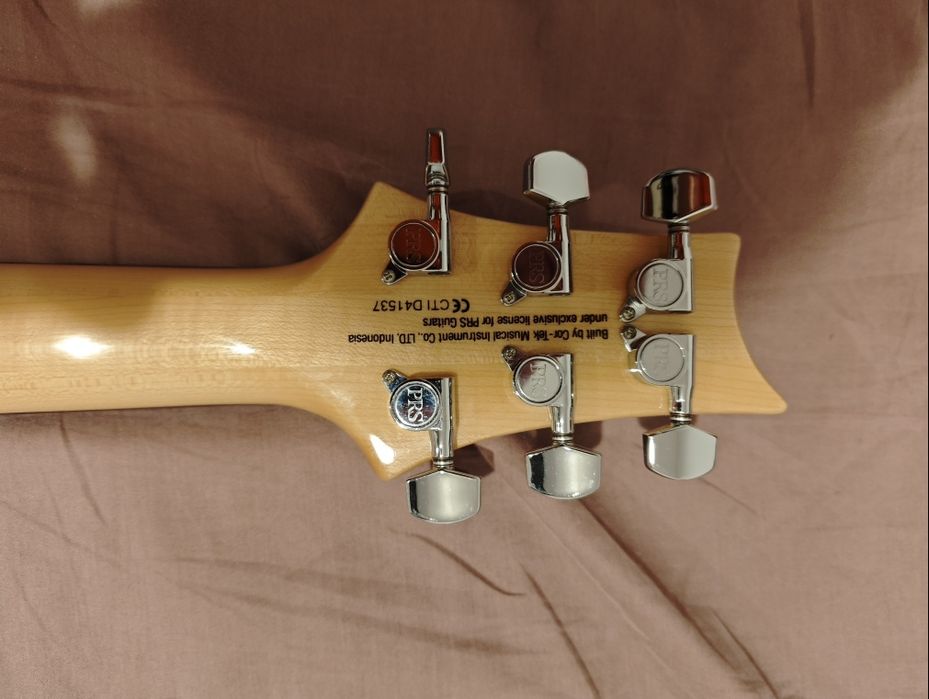Prs se custom 24 bonnie pink