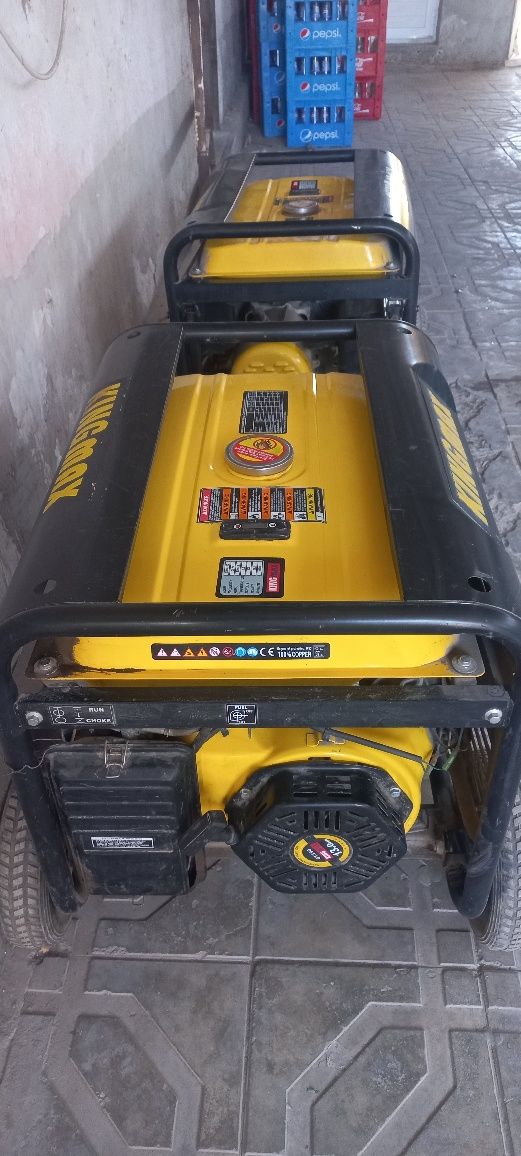Движок KingMax 7.5kv генератор