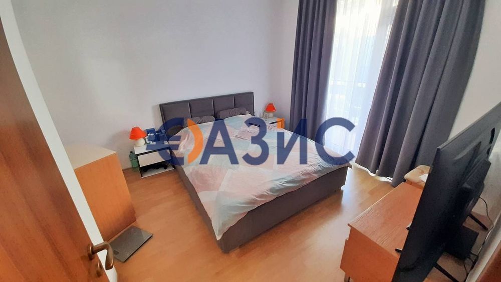 Продава се Тристаен апартамент в к.к. Слънчев бряг - 64 кв.м за 954 €/кв.м - Снимка #8