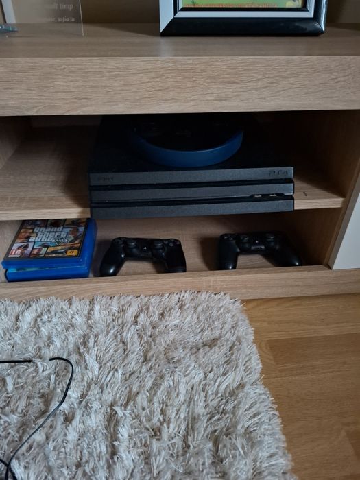 Playstation Sony PS4 PRO