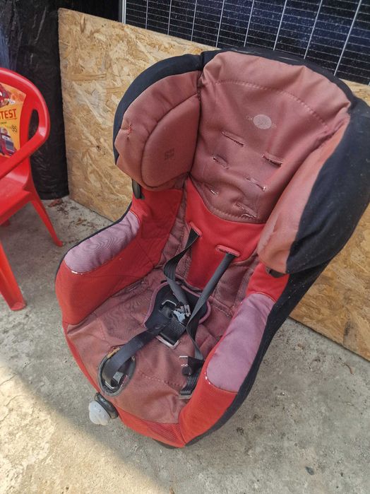 Scaun auto Scoica beb 0.13kg stare f buna curat putin folosit