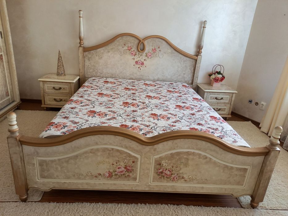 Mobila camera copii/fete pictat manual, lemn vintage, elegant, printes