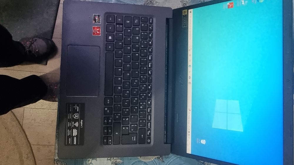 Laptop Acer Aspire3 Ryzen 5 ssd512