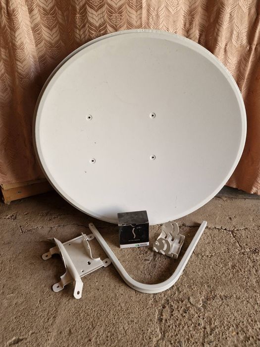 Спутникова тарелка с конвертером