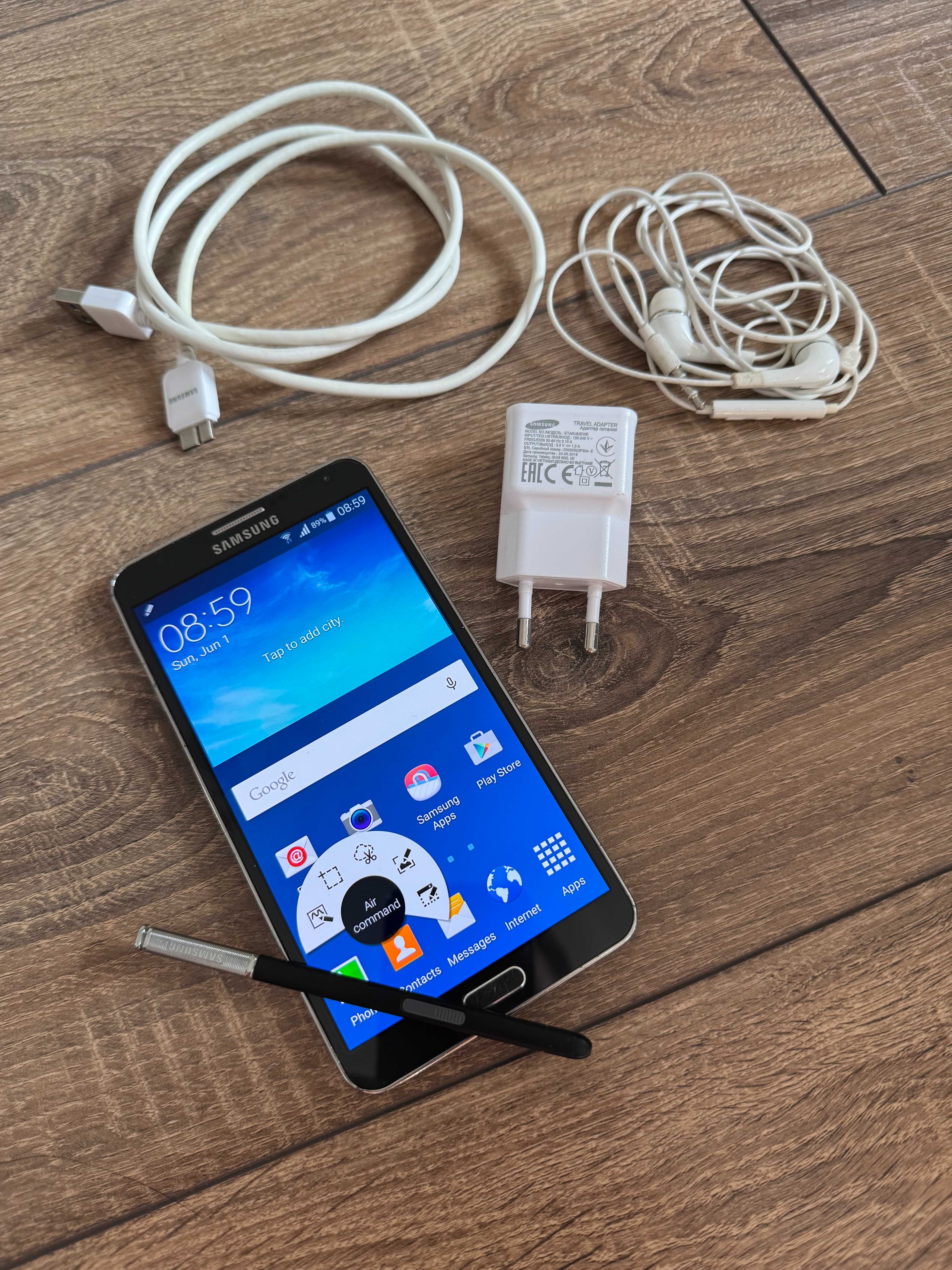 Samsung Galaxy Note 3 cu toate accesoriile