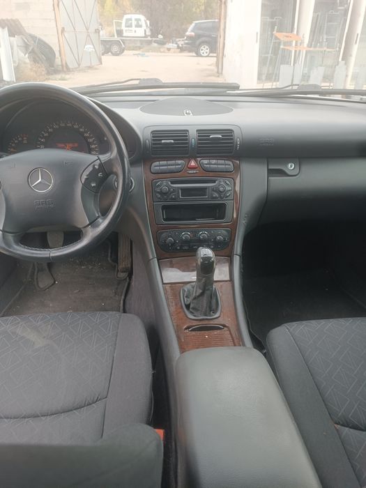 Мерцедес C220 143 НА ЧАСТИ