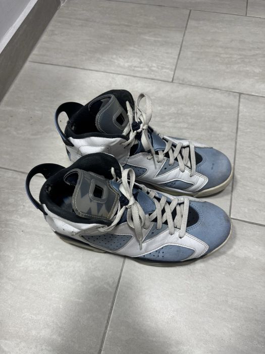 Jordan 6 unc white