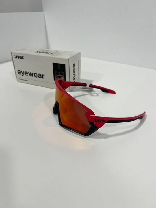 Очила Uvex sportstyle 231 цвят- Red black mat