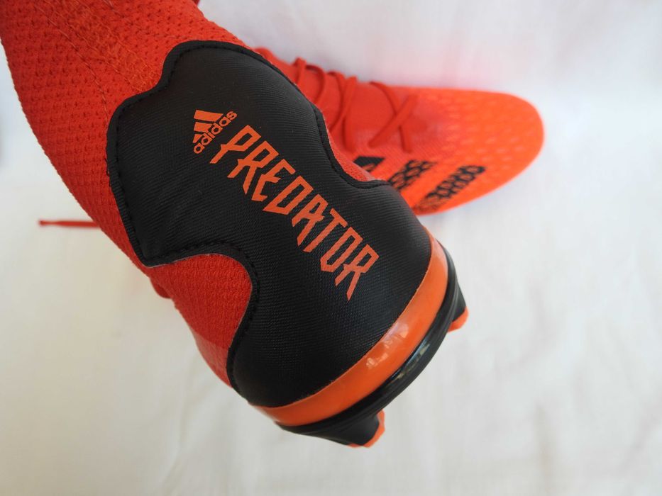 Adidas Predator Demonscale футболни обувки бутонки калеври 47 1/3