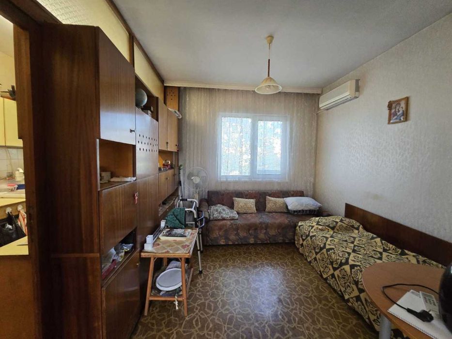 Продава се Тристаен апартамент в Пловдив, Тракия - 96 кв.м за 1125 €/кв.м - Снимка #2