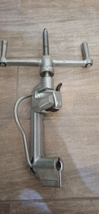 Клещи    натяжные