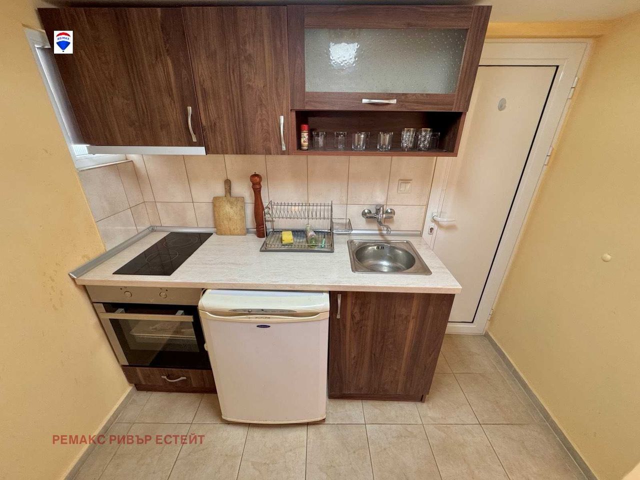 Продава се Къща в с. Просена, Област Русе - 65 кв.м за 808 €/кв.м - Снимка #7